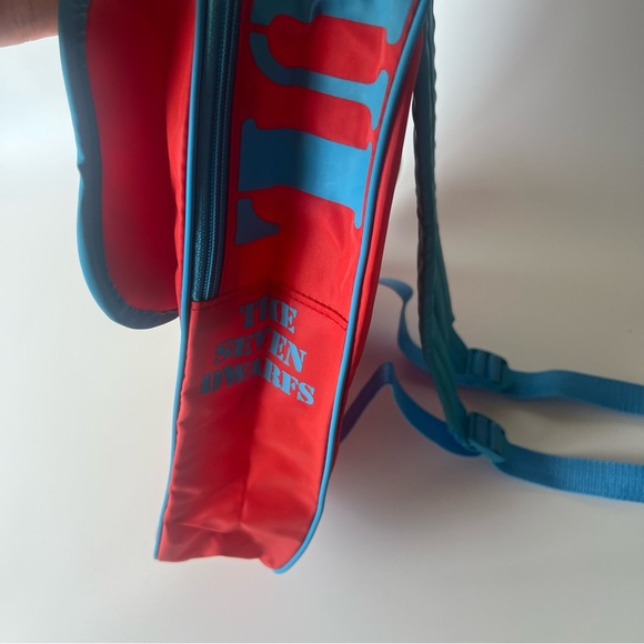 NWT old stock disney snow white and the seven dwarfs bashful kids backpack - Picture 5 of 6